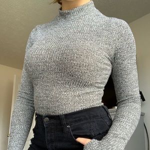 Grey onesie long sleeve